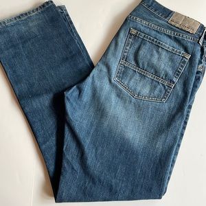 Nautica classic fit, heavy weight cotton medium wash denim jeans size 36 x 34